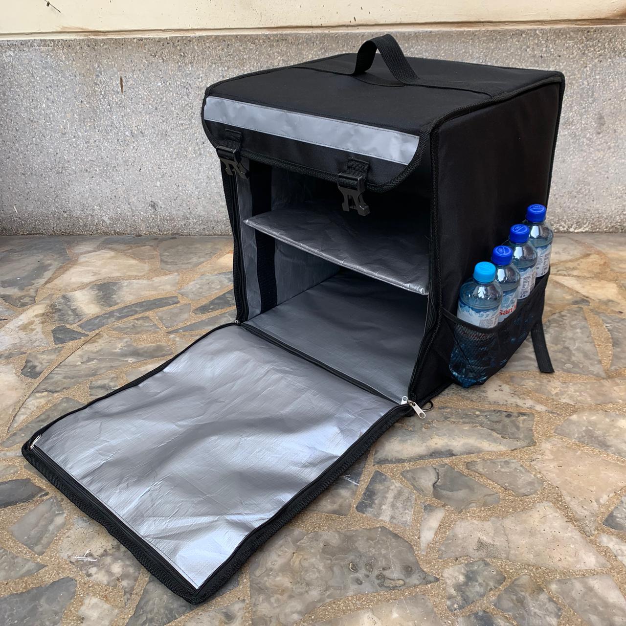 Caja Mochila termica con divisi n bolsillos exteriores mica